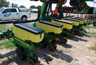 2010 John Deere 1720