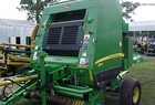 2011 John Deere 854