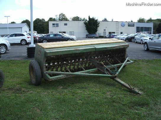  John Deere 8300
