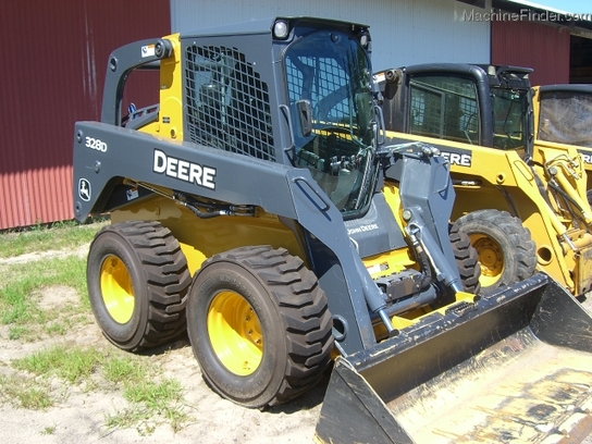 2012 John Deere 328D