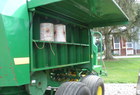 2001 John Deere 100