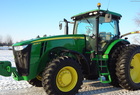 2011 John Deere 8235R