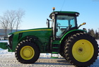 2011 John Deere 8235R