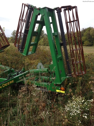 2008 John Deere 200