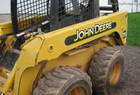 2002 John Deere 250