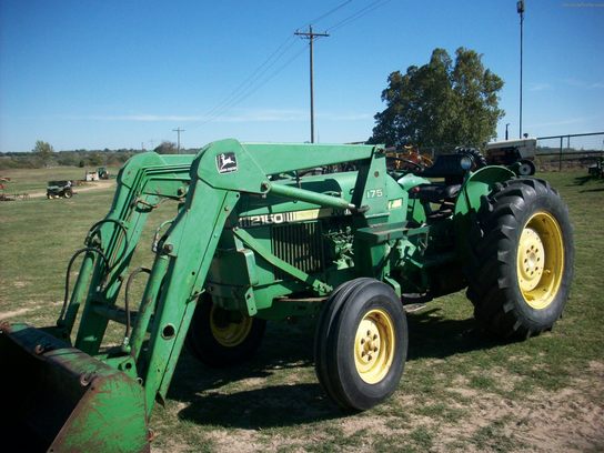 1983 John Deere 2150