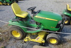 2007 John Deere X740