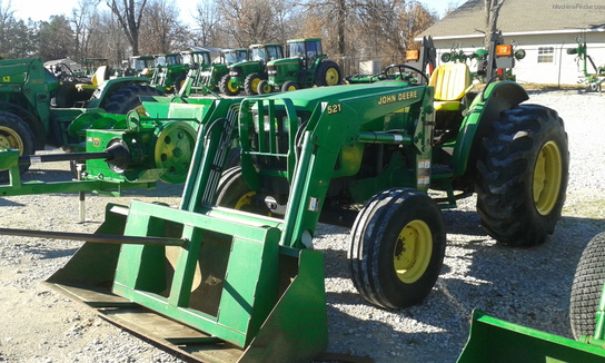  John Deere 5220