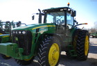 2010 John Deere 8270R