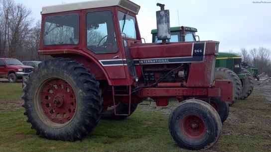  International 966