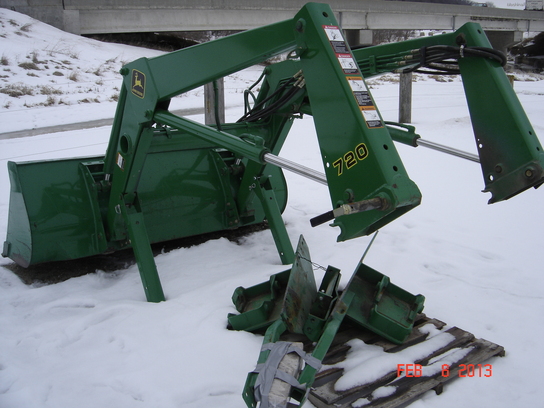 1995 John Deere 720