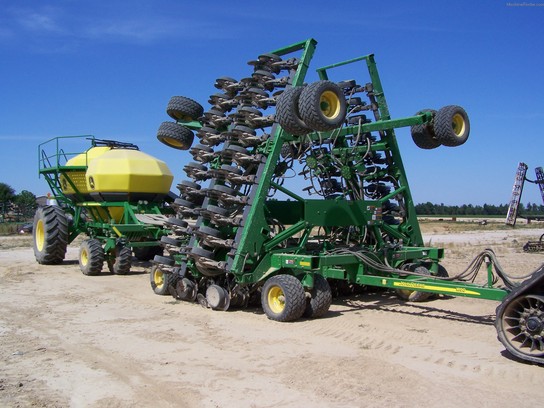 2007 John Deere 1890-1910