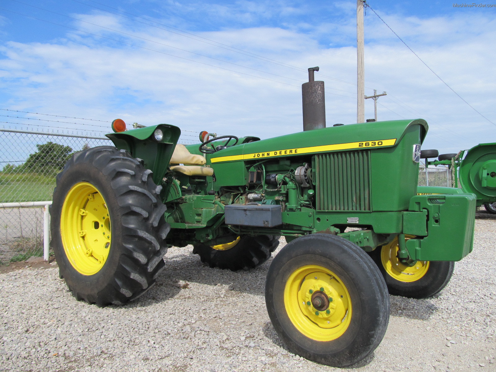 John Deere 2630 Tractors Utility (40100hp) John Deere MachineFinder