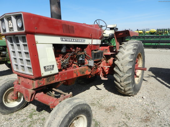 1971 International Harvester 966