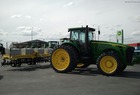 2007 John Deere 8130