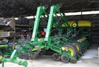 2010 John Deere 1770NT