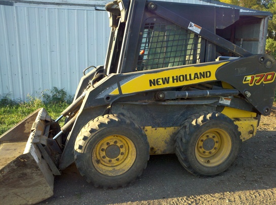 2006 New Holland L170