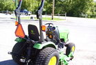 2007 John Deere 2320