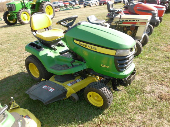 2007 John Deere X320