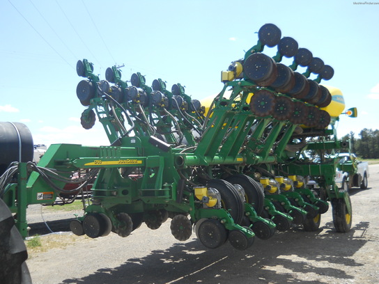 2009 John Deere 1790
