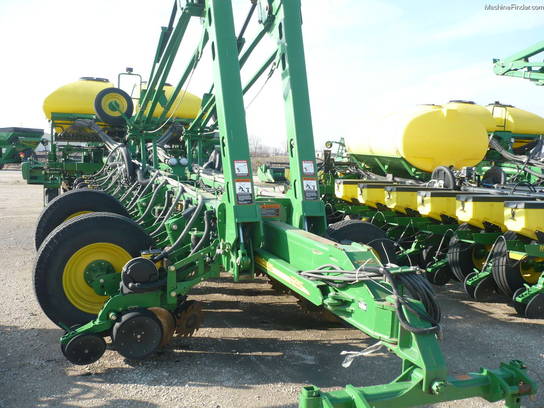 2009 John Deere 1770NT