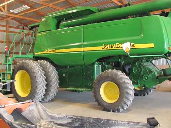 2006 John Deere 9660 STS