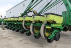 2002 John Deere 1770