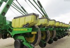 2002 John Deere 1770