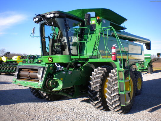 2011 John Deere 9670 STS