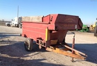  Kelly Ryan Feed-R-Wagon
