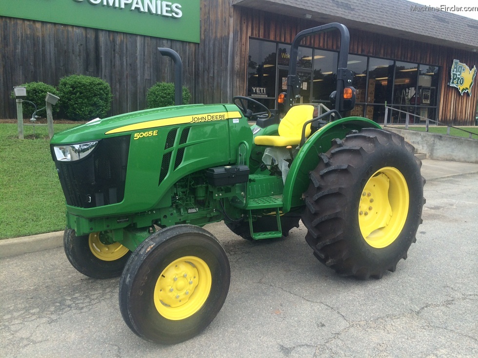 2015 John Deere 5065E Tractors Utility (40100hp) John Deere MachineFinder