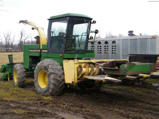  John Deere 5730