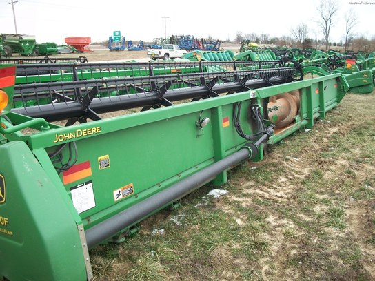 2004 John Deere 630F