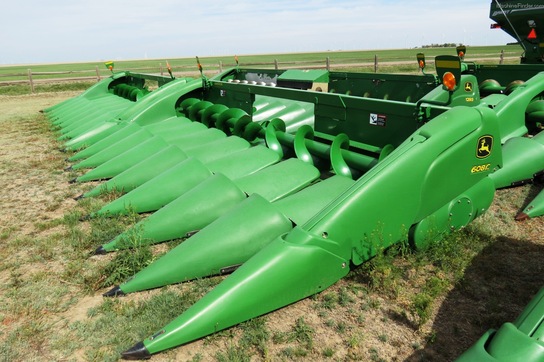 2009 John Deere 608C