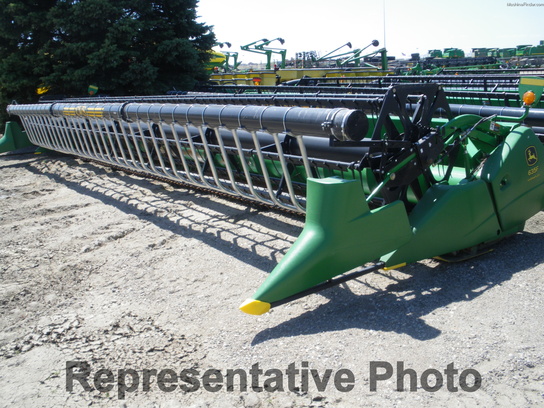 2009 John Deere 635F