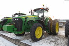 2007 John Deere 8230