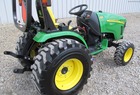2011 John Deere 2520