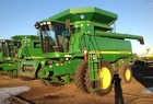 2004 John Deere 9760
