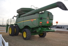 2012 John Deere S670