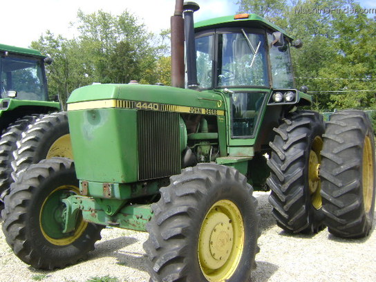 1978 John Deere 4440