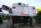 2005 Gleaner R65