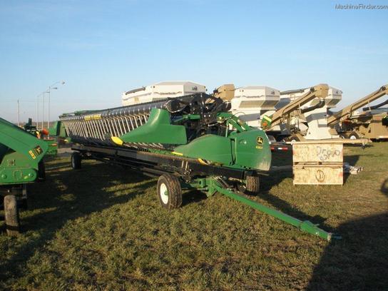 2011 John Deere 635F