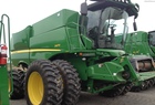 2012 John Deere S670