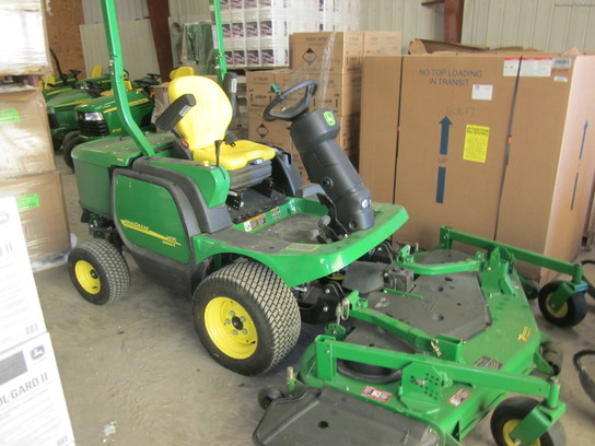 2012 John Deere 1435