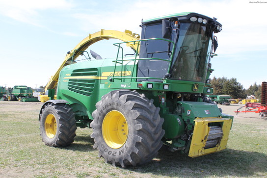 2012 John Deere 7950