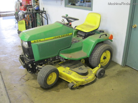 1998 John Deere 425