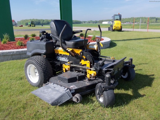 2005 Cub Cadet M60