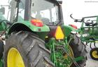 2011 John Deere 7230