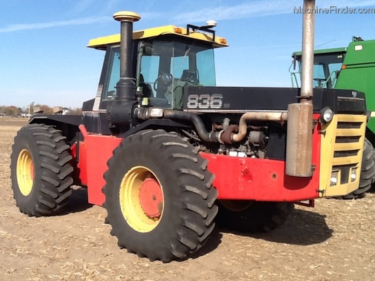 1985 Versatile 836