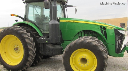 2011 John Deere 8335R